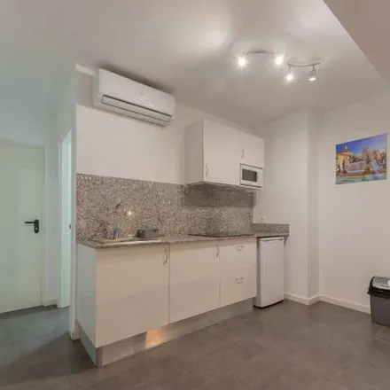 Rent this 1 bed apartment on Avinguda de Burjassot in 235, 46015 Valencia
