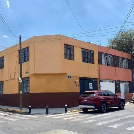 Image 2 - Prolongación Avenida Fray Antonio Alcalde, Carvallo, 44220 Guadalajara, JAL, Mexico - House for sale