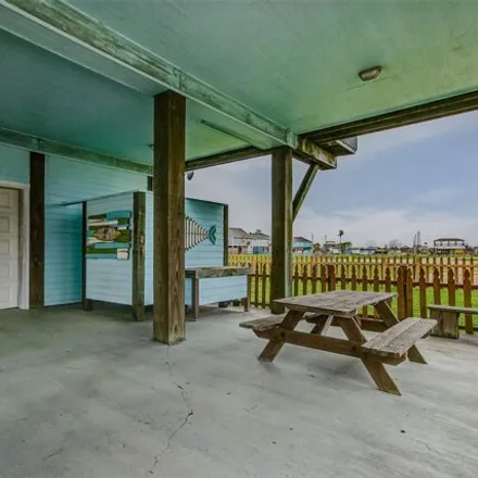 Image 8 - West View, Galveston County, TX, USA - House for sale