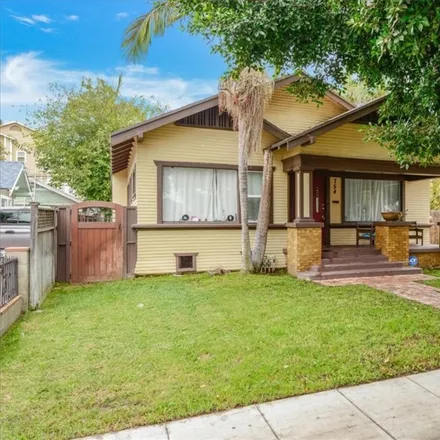 Buy this 3 bed house on Gilmore Music in Cherry Avenue, Long Beach