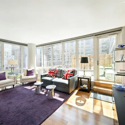Buy this studio apartment on 200 WEST END AVENUE 15H in New York