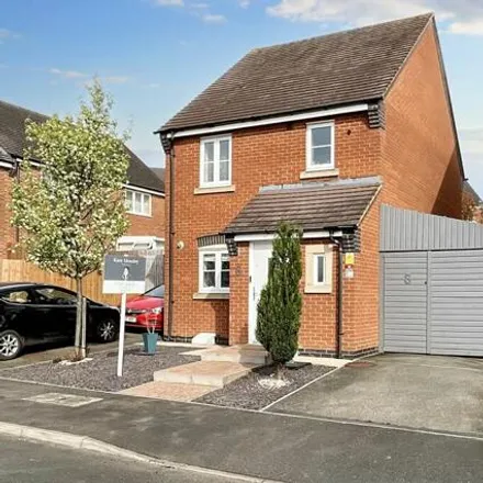Buy this 3 bed house on Utah Close in Hinckley, LE10 0WE