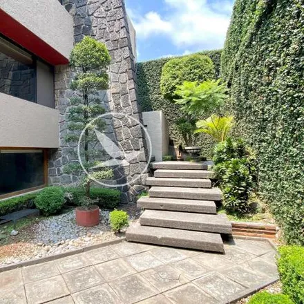 Buy this 5 bed house on Prolongación Jardines de Reforma in Jardines de Reforma, 62260 Cuernavaca