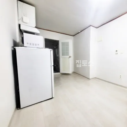 Image 4 - 서울특별시 광진구 화양동 31-44 - Apartment for rent