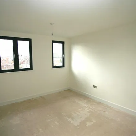 Image 5 - Blue Lane West, Walsall, WS2 8NU, United Kingdom - Apartment for rent