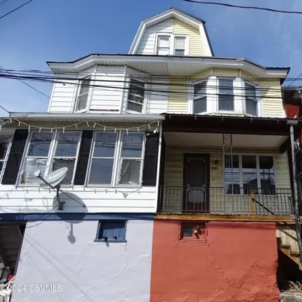 Rent this 3 bed house on 901 North Lombard Street in Shamokin, PA 17872
