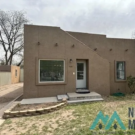 Buy this 2 bed house on 548 North Guadalupe Street in Carlsbad, NM 88220