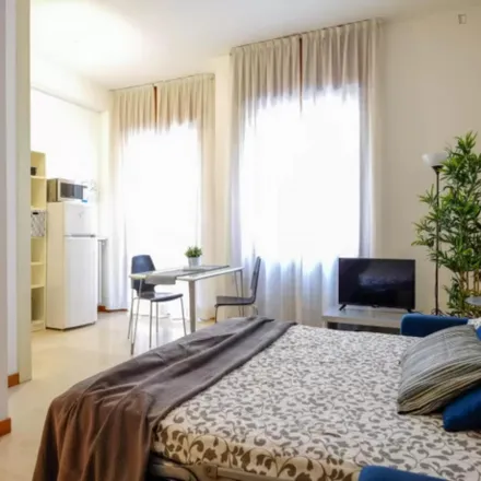 Image 5 - Regency Hotel, Via Giuseppe Arimondi, 12, 20155 Milan MI, Italy - Apartment for rent