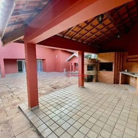 Buy this 5 bed house on Avenida Anísio Haddad in Jardim Moysés Miguel Haddad, São José do Rio Preto - SP
