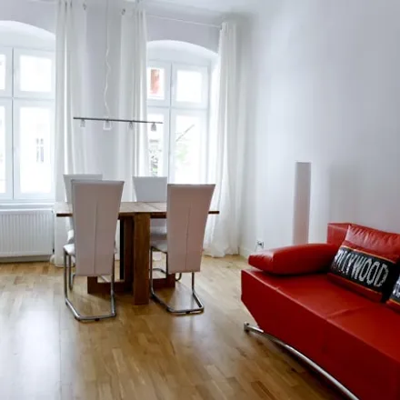 Rent this 3 bed apartment on Fahrschule Success in Wisbyer Straße 5, 10439 Berlin