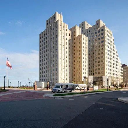 Image 8 - The Paramount, Beacon Way, Jersey City, NJ 07306, USA - Apartment for rent