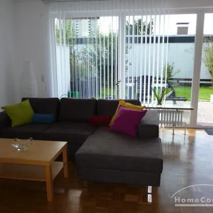 Rent this 5 bed apartment on Karl-Steinacker-Straße 1 in 38104 Brunswick, Germany
