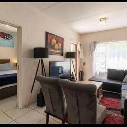 Image 8 - Amanzimtoti Road, Paulshof, Sandton, 2056, South Africa - Apartment for rent