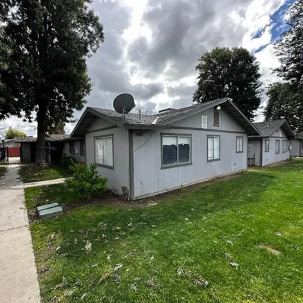 Image 1 - 2159 Martin Luther King Junior Boulevard, Fresno, CA 93706, USA - House for sale