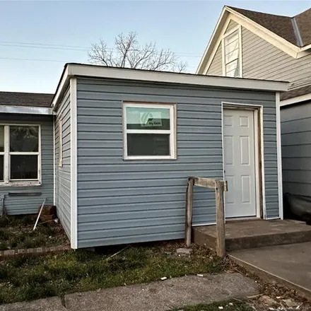 Rent this 1 bed house on 322 North Broadway Street in Coweta, OK 94429