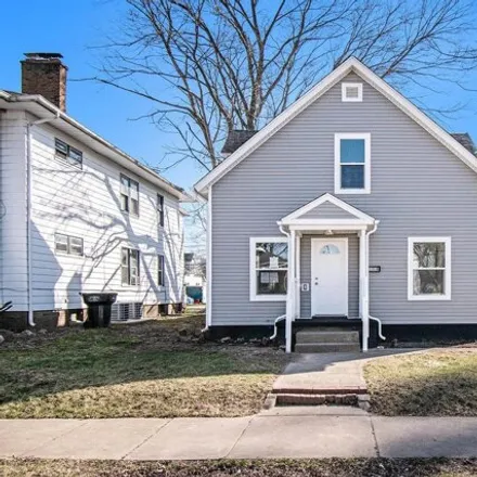 Buy this 4 bed house on Stop N Go in East Bowman Street, South Bend