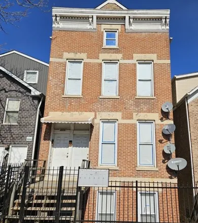 Rent this 2 bed house on 2216 West 21st Place in Chicago, IL 60608