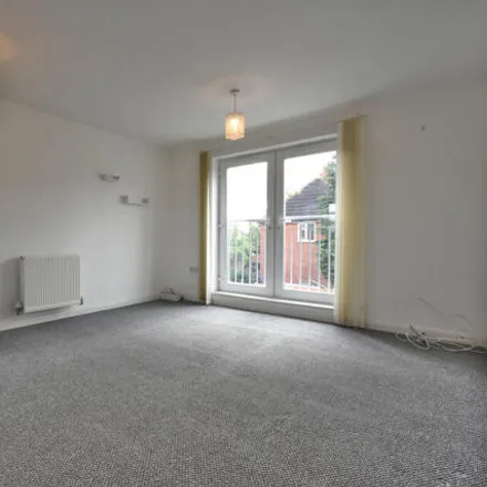 Image 3 - 24 Common Way, Coventry, CV2 3JL, United Kingdom - Room for rent