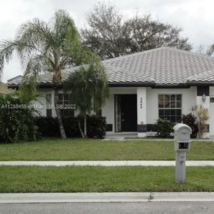 Rent this 3 bed house on 2444 Stonegate Drive in Wellington, Palm Beach County