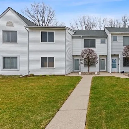 Buy this 2 bed condo on 90 Rose Petal Court in Mount Clemens, MI 48043