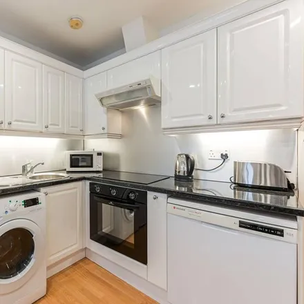 Image 5 - Nell Gwynn House, 55-57 Sloane Avenue, London, SW3 3BE, United Kingdom - Apartment for rent