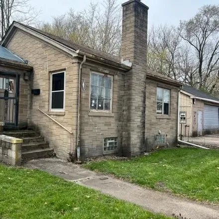 Image 2 - 6149 East 4th Avenue, Gary, IN 46403, USA - House for sale