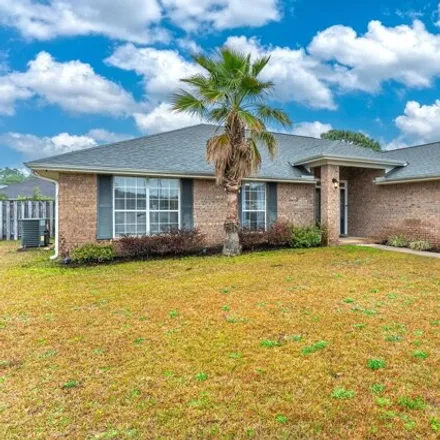 Image 2 - 2136 Ainsdale Court, Navarre, FL 32566, USA - House for sale