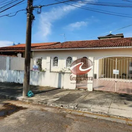 Buy this 3 bed house on Rua José Baruel da Rosa in Jardim Estoril, São José dos Campos - SP