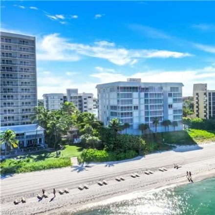 Image 2 - Le Dauphin, Gulfshore Drive, Pelican Bay, FL 34108, USA - Condo for rent