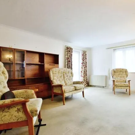 Image 7 - 1st Timperley Scout Group, Park Road, Sale, WA15 6UA, United Kingdom - Apartment for sale
