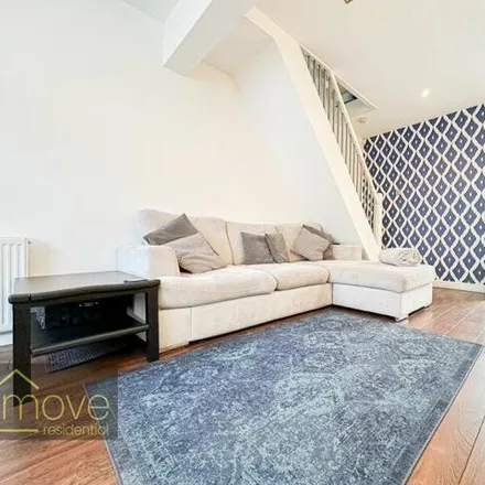 Image 5 - Calthorpe Street, Liverpool, L19 1RE, United Kingdom - Townhouse for sale