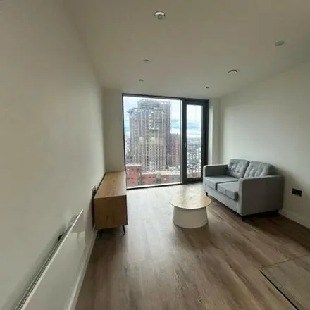 Rent this 1 bed townhouse on Oxygen Tower A in Store Street, Manchester