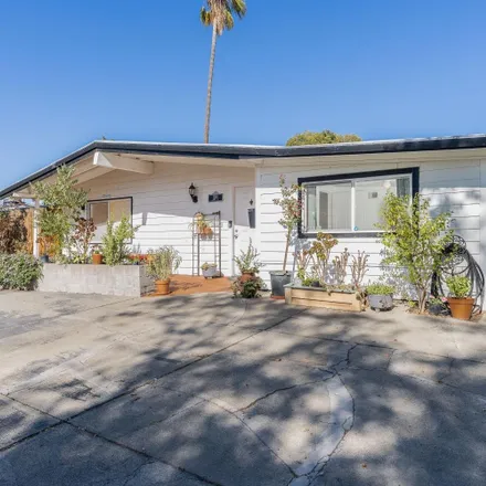 Buy this 4 bed house on 1148 Hayes Street in Fairfield, CA 94533