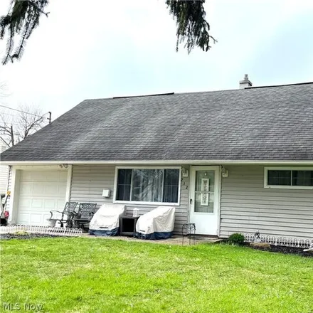 Buy this 4 bed house on 228 Westminster Avenue in Mahoning County, OH 44515