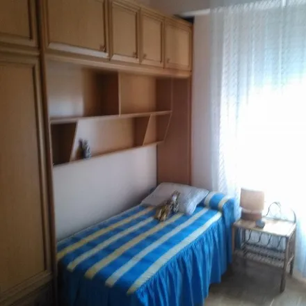 Rent this 3 bed apartment on Klinikdent in Calle de Antonio Machado, 28035 Madrid