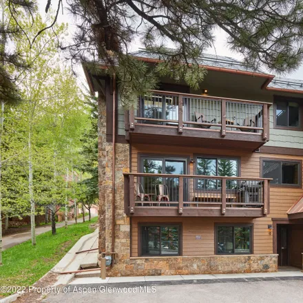 Rent this 4 bed condo on 650 South Monarch Street in Aspen, CO 81611