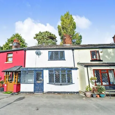 Image 2 - Ivy Cottages, Haughton Green, M34 7PZ, United Kingdom - Townhouse for sale