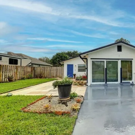 Buy this 2 bed house on 3394 Southeast Jefferson Street in Martin County, FL 34997