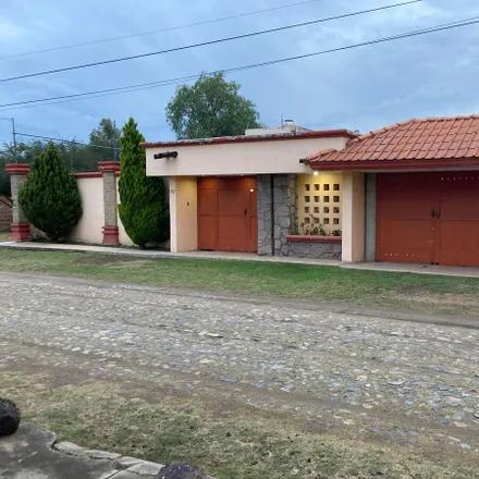Buy this 1 bed house on Calle Raúl Ramírez 403 in La Vigatta, 37290 León
