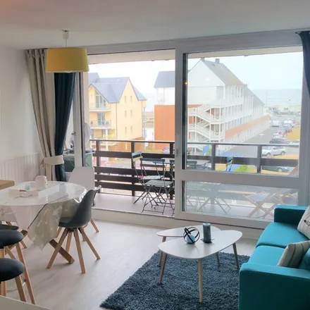Image 2 - 14800 Deauville, France - Apartment for rent