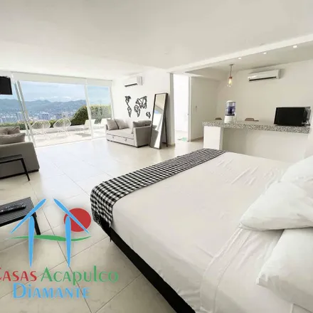 Rent this 1 bed apartment on unnamed road in Brisas Diamante, 39300 Acapulco