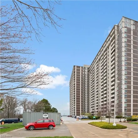 Buy this 1 bed condo on 12900 Lake Avenue in Lakewood, OH 44107