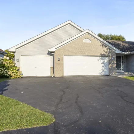 Image 1 - 642 Castle Wynd Drive, Loves Park, Caledonia Township, IL 61111, USA - House for sale