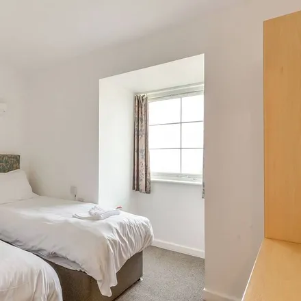 Image 1 - Ilfracombe, EX34 8PF, United Kingdom - Apartment for rent