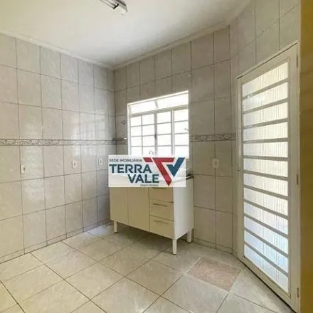 Rent this 2 bed house on Rua Maria Almeida Gassula in Campo do Galvão, Guaratinguetá - SP