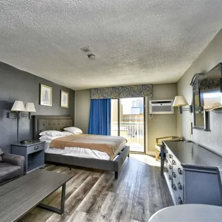 Image 4 - Blu Atlantic Oceanfront Hotel & Suites, 1203 South Ocean Boulevard, Myrtle Beach, SC 29577, USA - Condo for sale