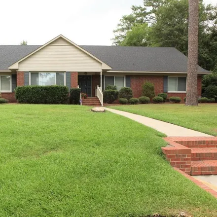 Buy this 6 bed house on 1905 Essex Street in Hardee Heights, Kinston