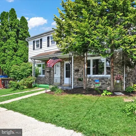 Image 3 - 107 Wyomissing Blvd, Shillington, Pennsylvania, 19610 - House for sale