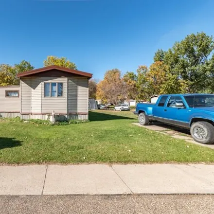Image 1 - 1009 1st Avenue Northeast, Hazen, Mercer County, ND 58545, USA - Apartment for sale