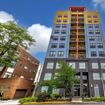 Buy this 1 bed condo on 1122-1124 West Catalpa Avenue in Chicago, IL 60640